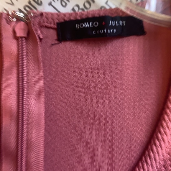 Romper - Picture 3 of 4